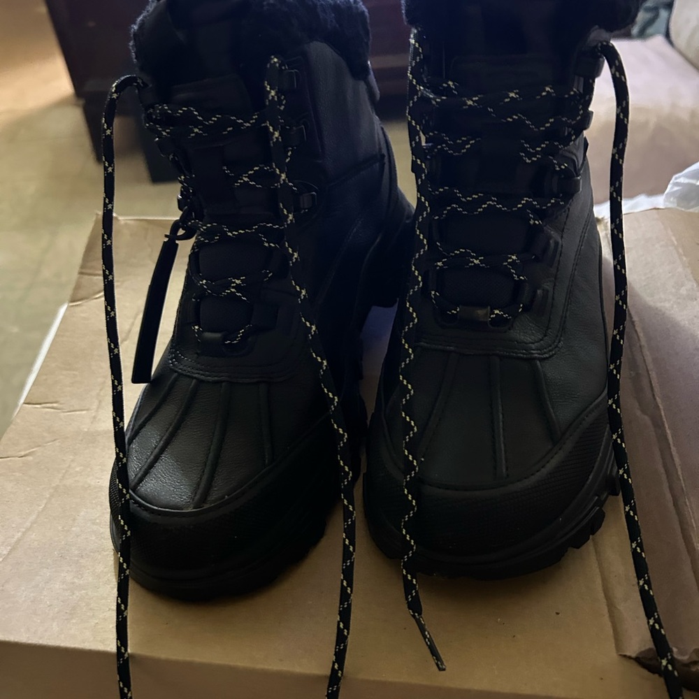 UGG Black Winter Boots with Patterned Laces